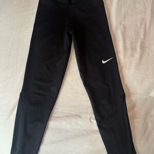 NIKE BLACK LEGGINGS WITH WHITE LOGO
